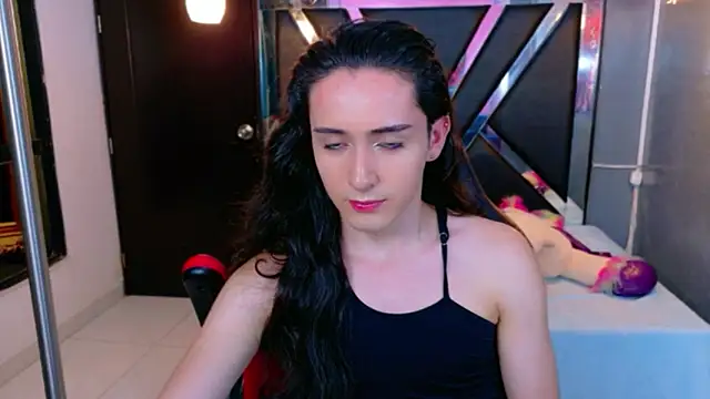 Chat +18 de Ivony_Giselle ao vivo