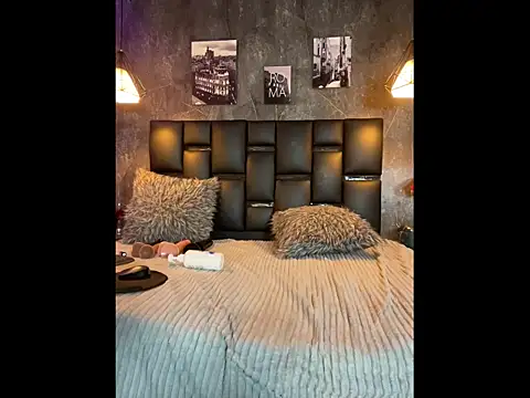 AranzalatinBlaks1のライブXXXチャット