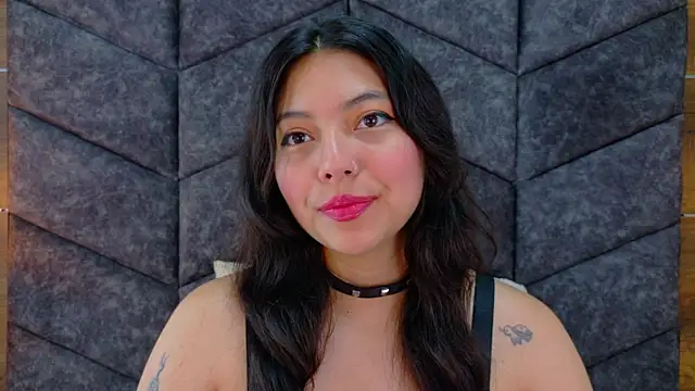 AnnieRouse__ élő XXX-chatje