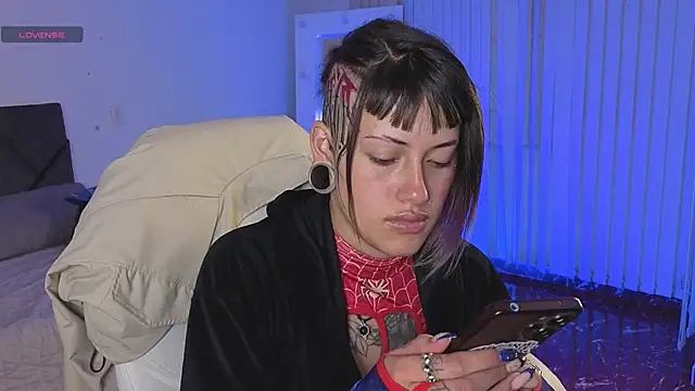 _sharlotte777 Live XXX Chat