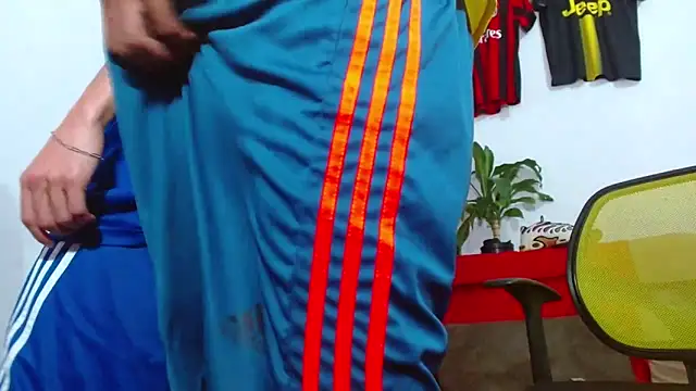 skinny23cmのライブXXXチャット