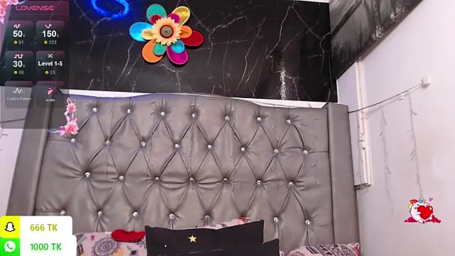 LAILAGUMMY Live XXX-Chat