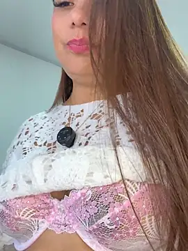 Pretty__Milf Webcam show