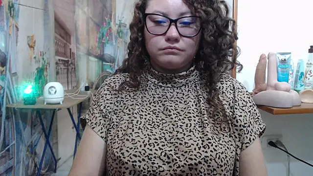 Sembang XXX Secara Langsung curly_greeneyed