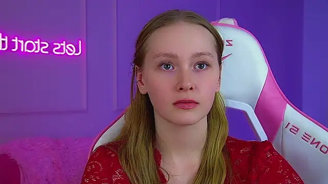 AgataFoxley – Naživo XXX chat