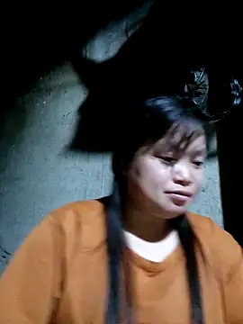 Ava-120 Adlı Modelin Canlı XXX Sohbeti