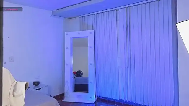 Chat XXX Live _sharlotte777