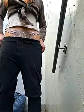 Czat XXX na żywo – SlimBellaa