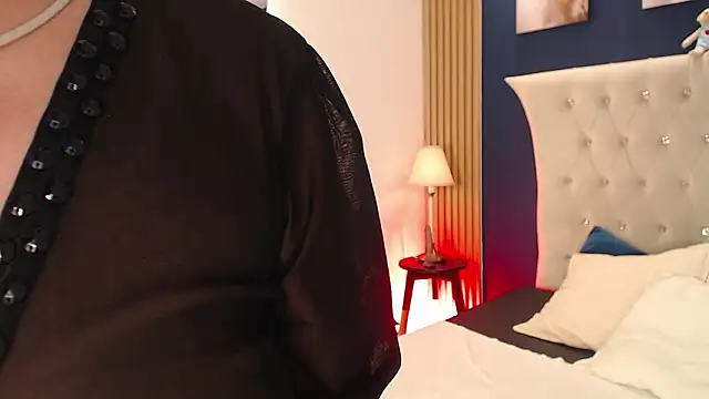 Chatroom XXX en direct de GloryShine