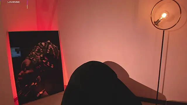 EveBensonX 现场XXX聊天