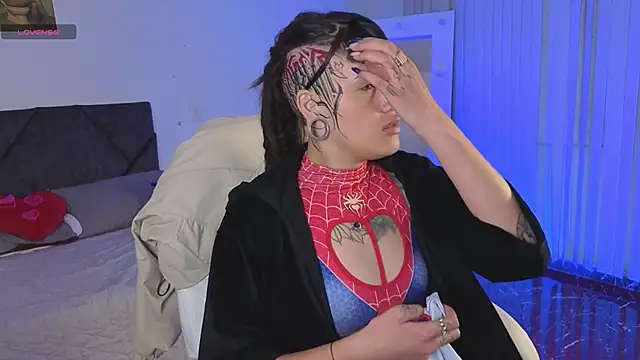 _sharlotte777: онлайн-секс-чат