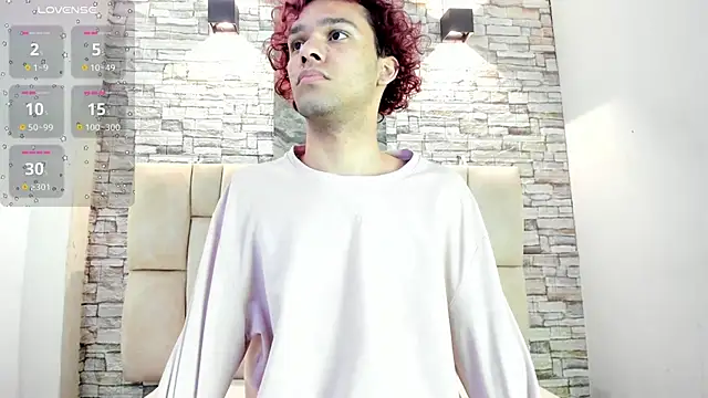 TAYSON_SCOTTn Webbikameraesitys