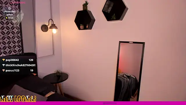 Lola_12_: απευθείας συνομιλία ΧΧΧ