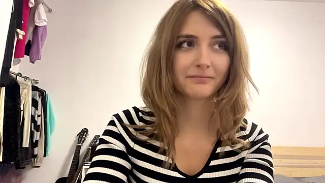 TakenTrumpet's Live XXX Chat