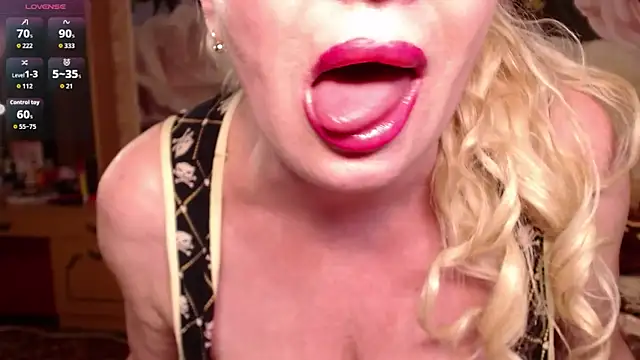 Czat XXX na żywo – MarineSweet