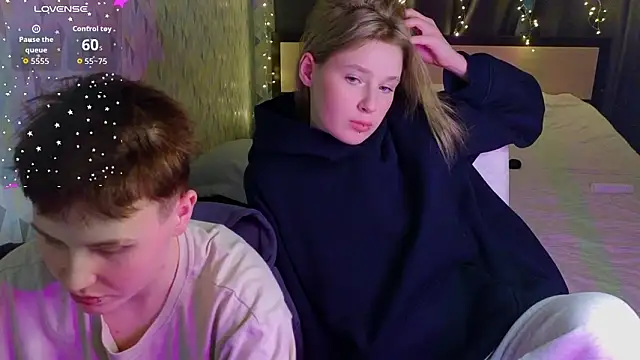 Girls_Fingers Webcam show