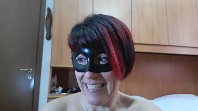 Chat XXX Live DragonflyExhib