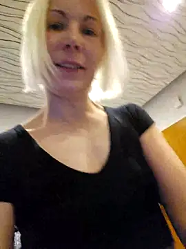 แชท XXX สดของ Sunny-Sin