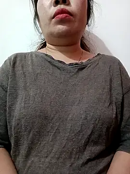 Reema_143 Webcam Show