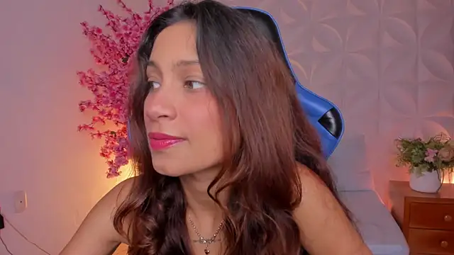 cora_22 Live XXX-chat