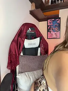 Онлайн чат XXX Sara_Mills06