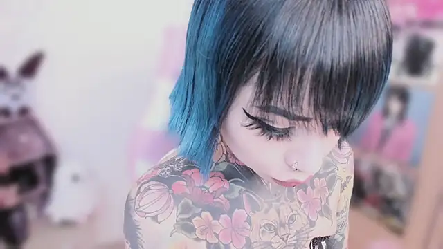 NikkiRamone: онлайн-секс-чат