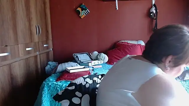 Sasharosee2 Adlı Modelin Canlı XXX Sohbeti