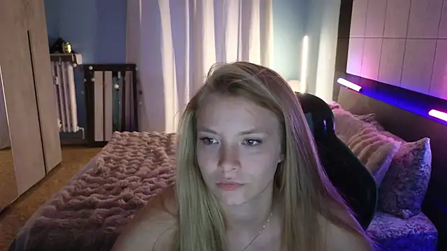 AnastasiaAniess 即時 XXX 聊天