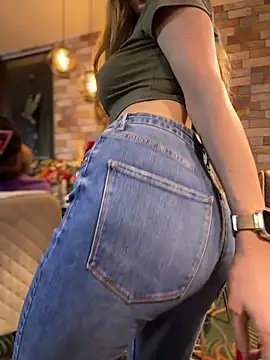 Chat XXX en directo de didihairypussy