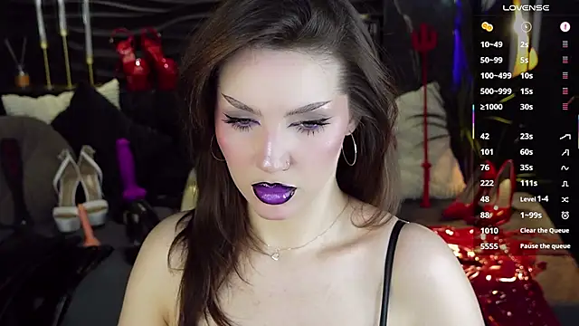 MistressDarsy 웹캠 쇼