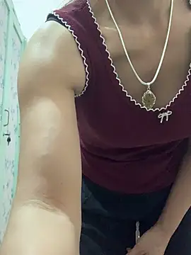 YANINA120 – Naživo XXX chat