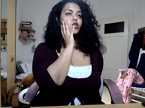 دردشة Curvydesifromgermany الجنسية المباشرة