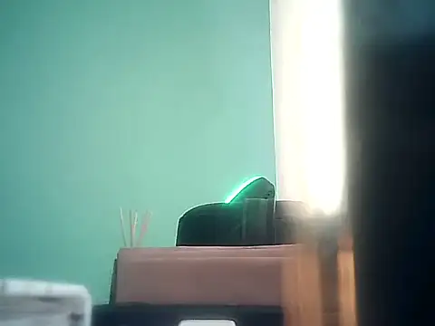 XXX chat uživo modela SexDiffrent