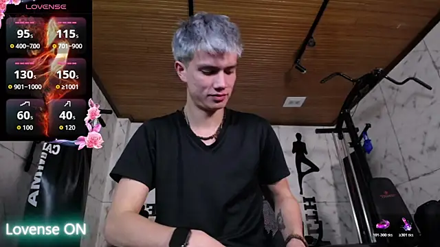 nicktornのライブXXXチャット