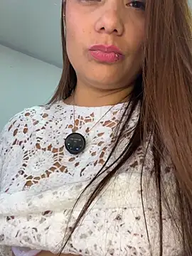 Pretty__Milf Obrolan Langsung XXX