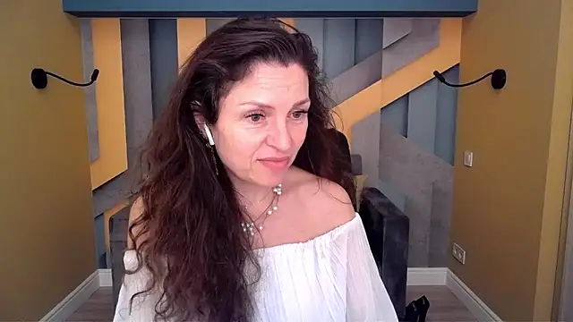 EllaLong Live XXX-Chat