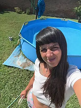 Anirock90- Show in webcam