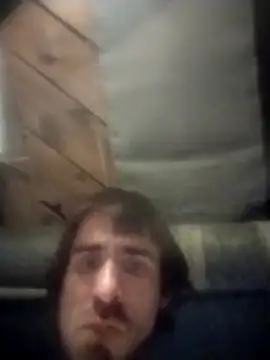 Bigdickdaddy3024: διαδικτυακό σόου στην κάμερα