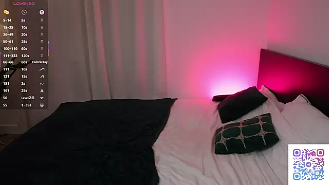 MilaFlamen Live XXX chat