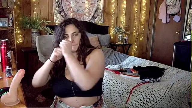 Živý XXX chat VelvetBrunetteXo