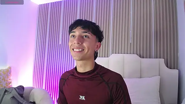 Živý XXX chat Aiden_Rivers_