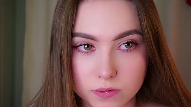 LorileeRuetz Adlı Modelin Canlı XXX Sohbeti