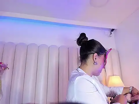 แชท XXX สดของ AriaBelles