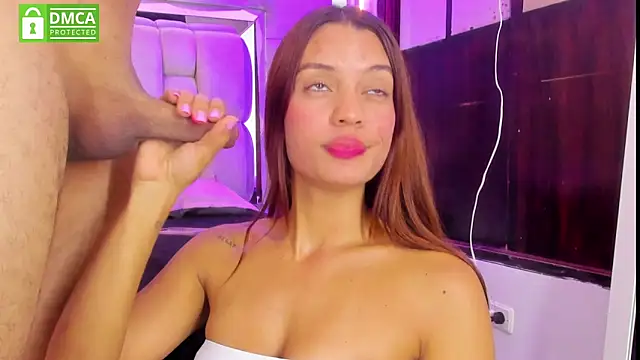 دردشة Bellahot387 الجنسية المباشرة