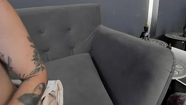 Chat XXX ao vivo de flower_smith_