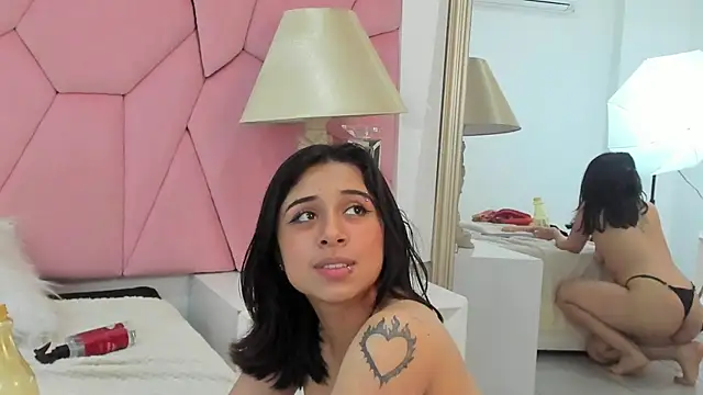 Webkamerová show MiahSantorini