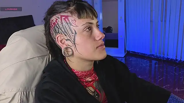 Živý XXX chat _sharlotte777