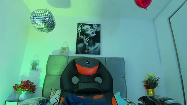 Chat XXX en directo de Ariel_star1