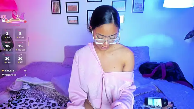 Chat XXX en directo de Alice_simmons