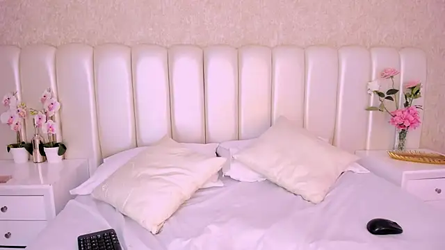 Julianiita_'s Live XXX Chat